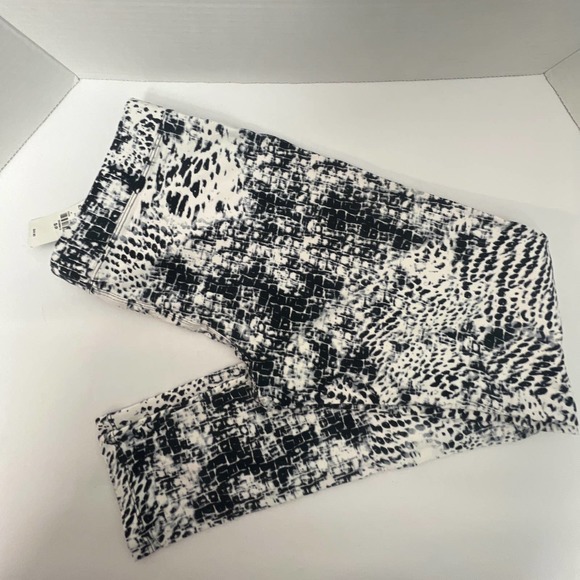 Cow print Express leggins size S  95% Cotton - Picture 1 of 4